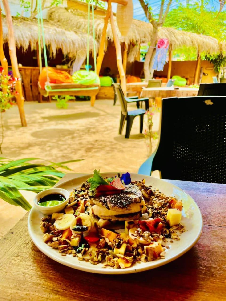 Rustic Cabanas & Restaurant Arugam Bay Exterior photo